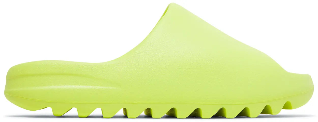 YEEZY SLIDES