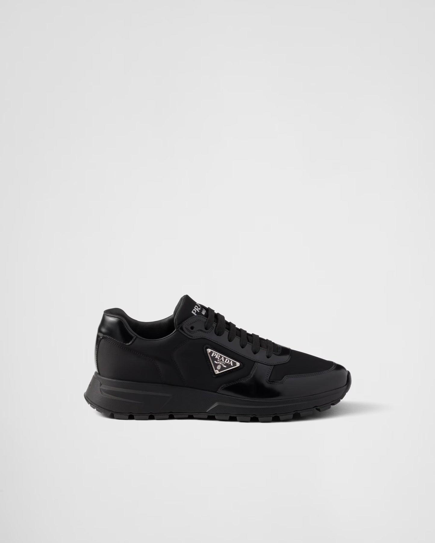 PRADA PRAX 01- BLACK LOGO