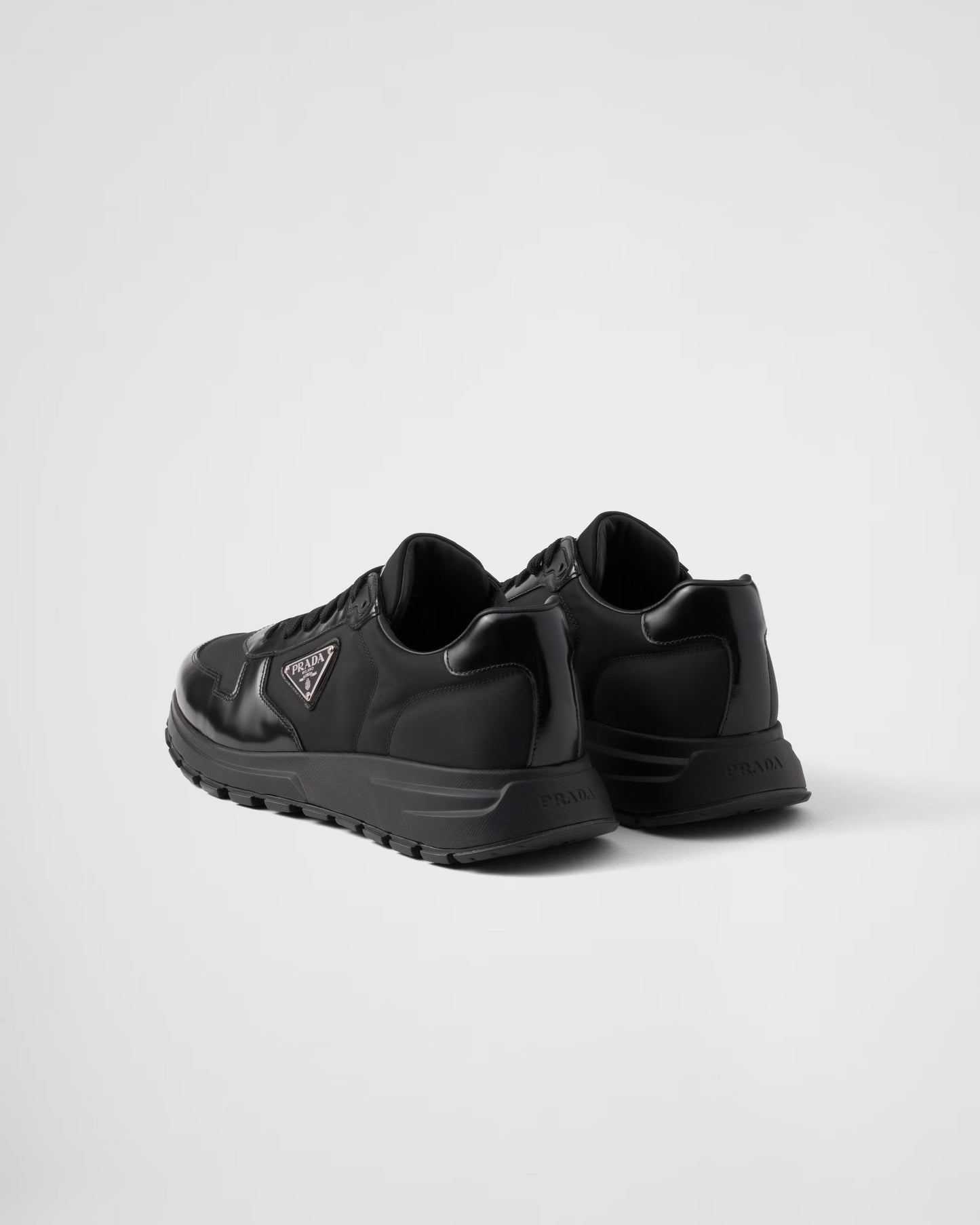 PRADA PRAX 01- BLACK