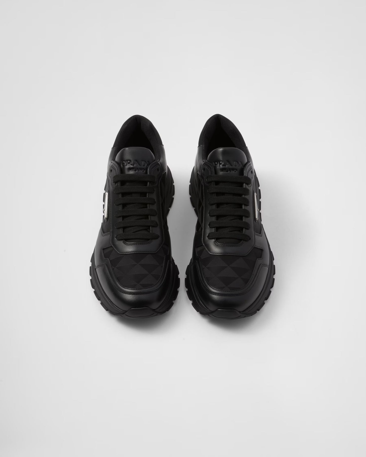 PRADA PRAX 01- BLACK LOGO