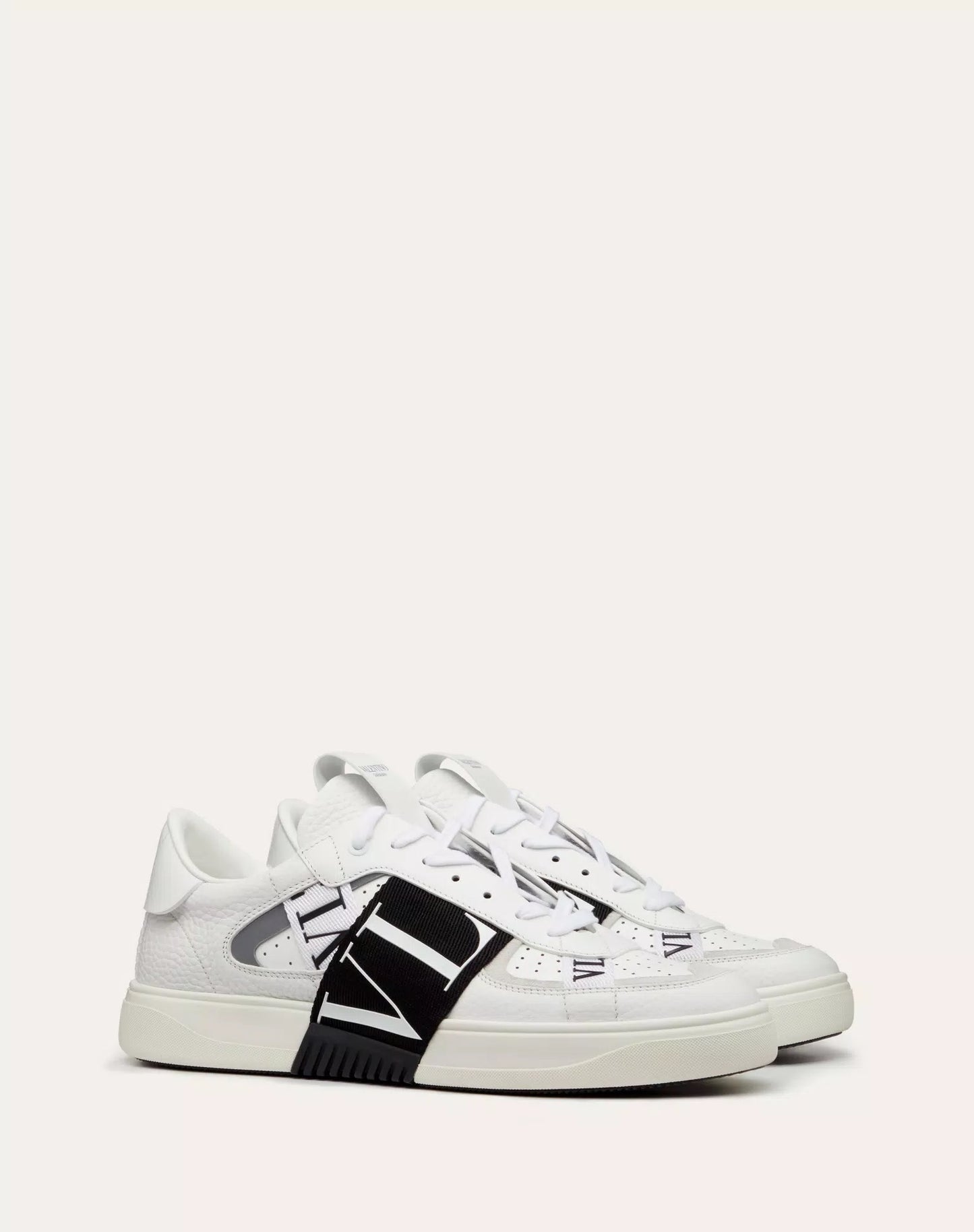 VLTN LOWTOP- WHITE