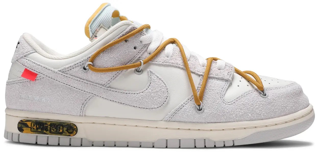 OFF WHITE DUNK- LOT 38