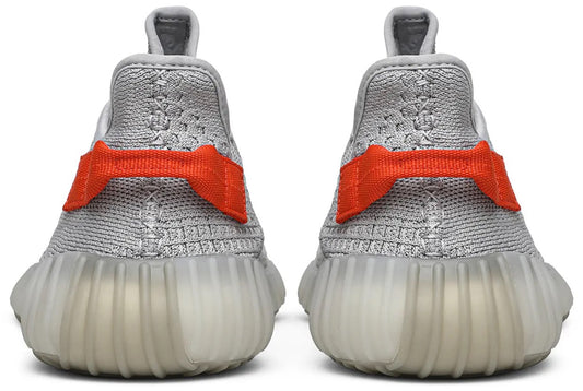 YEEZY 350- TAIL LIGHT