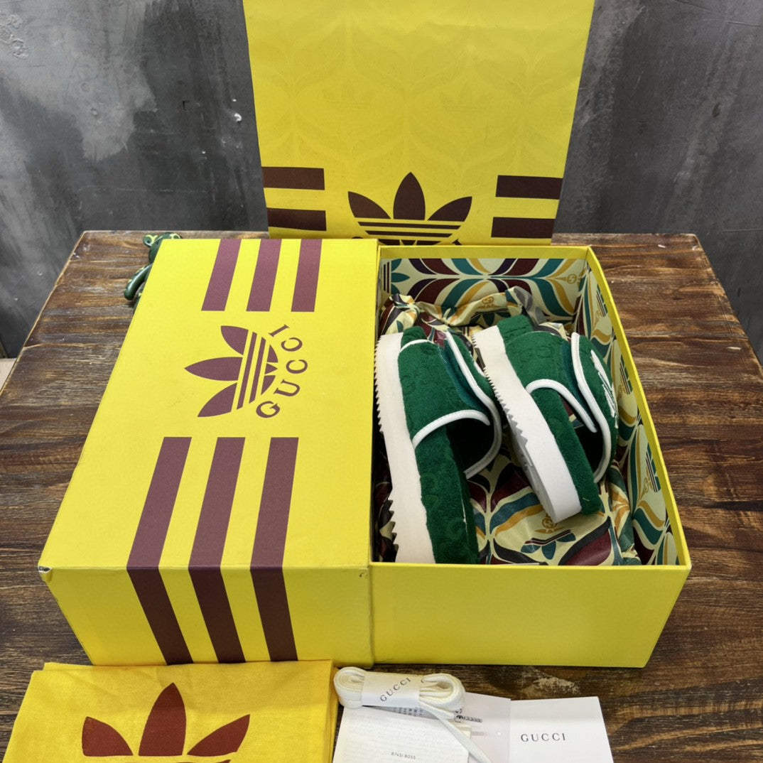 ADIDAS X GUCCI SLIPPERS
