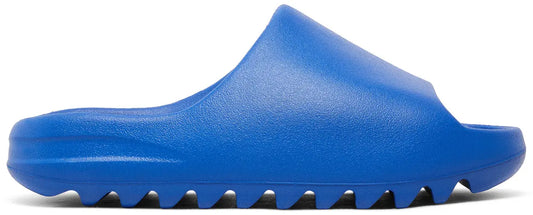 YEEZY SLIDES