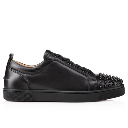 CL- LEATHER BLACK SPIKES