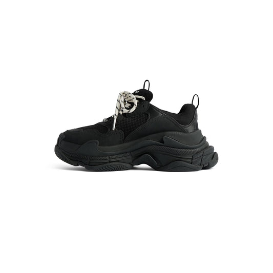 BALENCIAGA TRIPLE S- BLACK