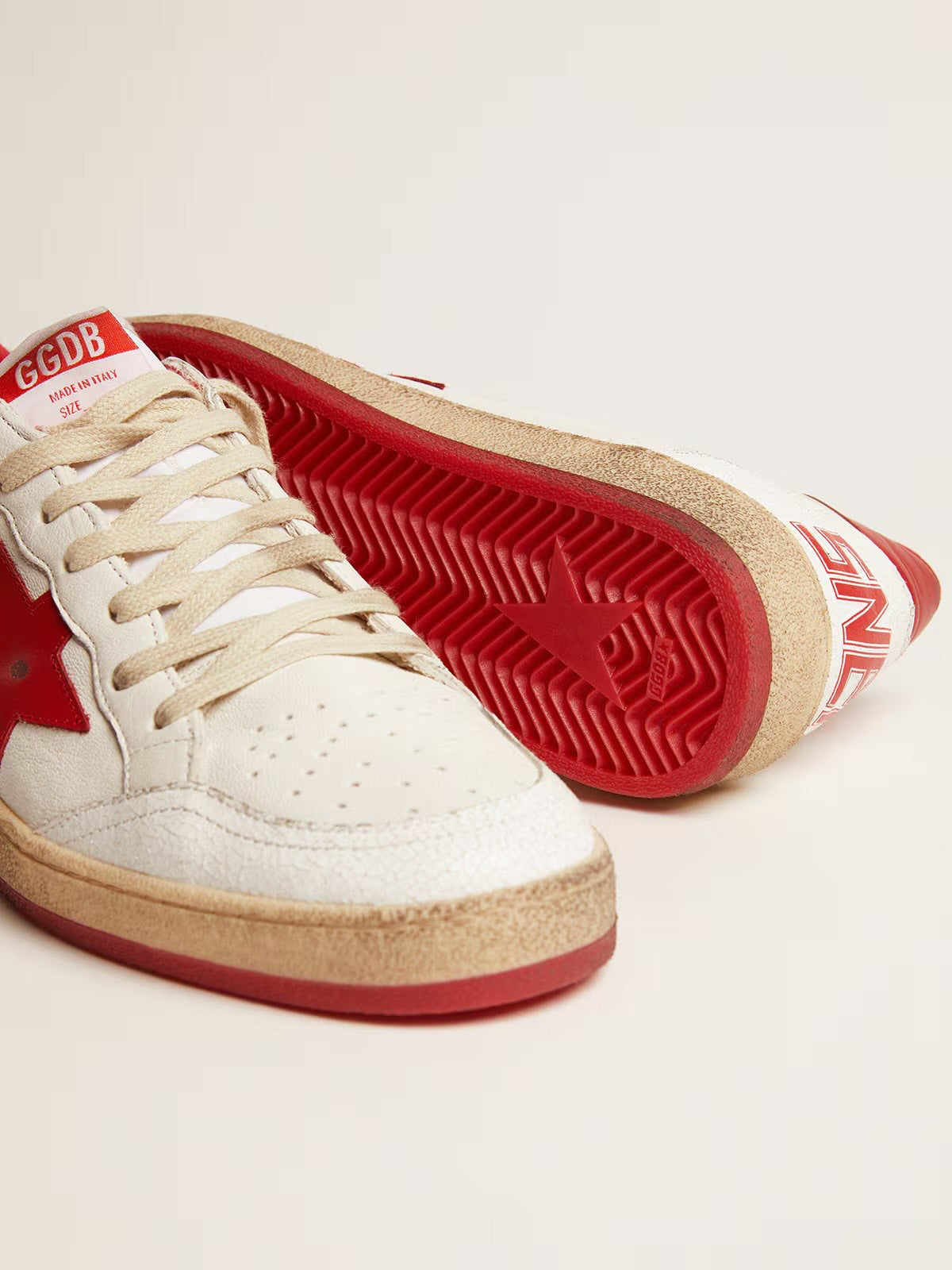 GOLDEN GOOSE- BALL STAR RED