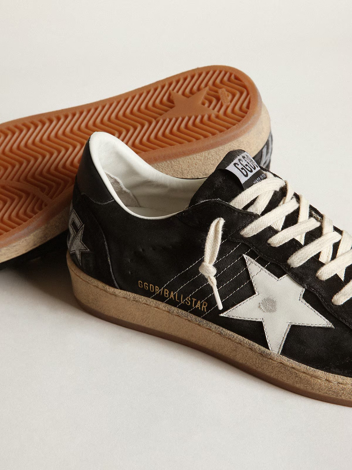 GOLDEN GOOSE- BALL STAR BLACK