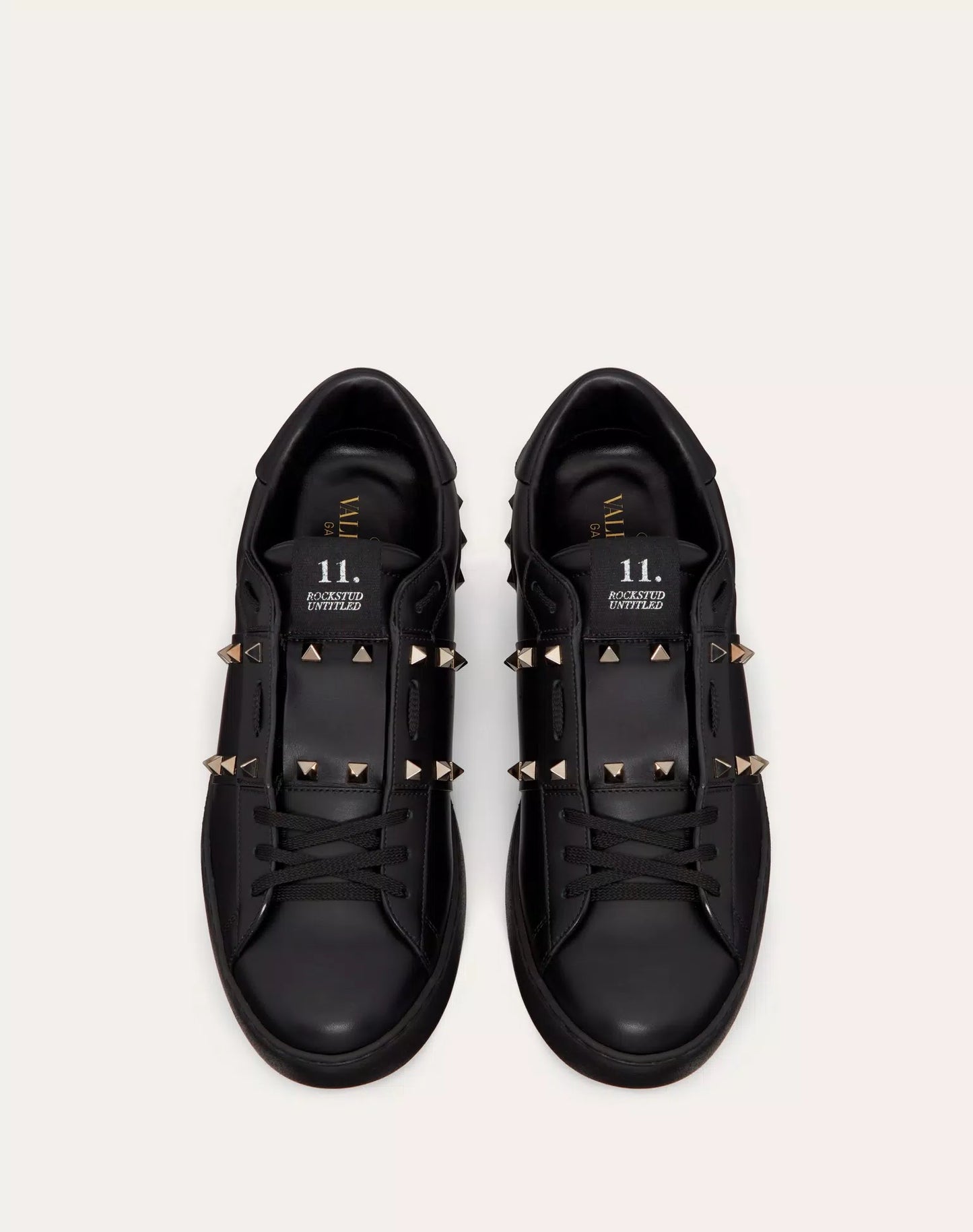 VLTN OPEN LEATHER- BLACK ROCKSTUD