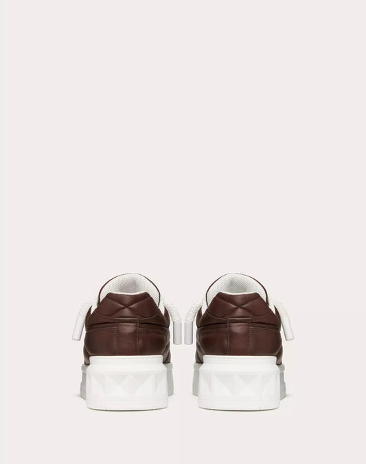 VLTN ONE STUD XL- BROWN