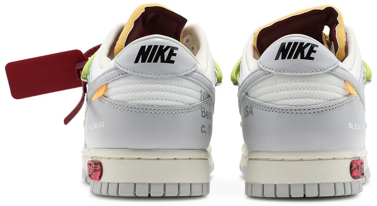 OFF WHITE DUNK- LOT 8