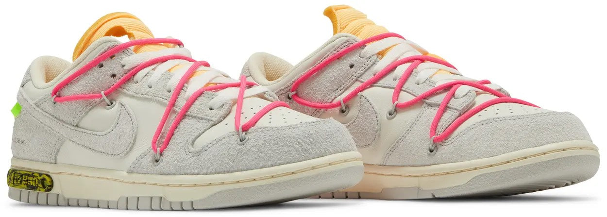 OFF WHITE DUNK- LOT 17