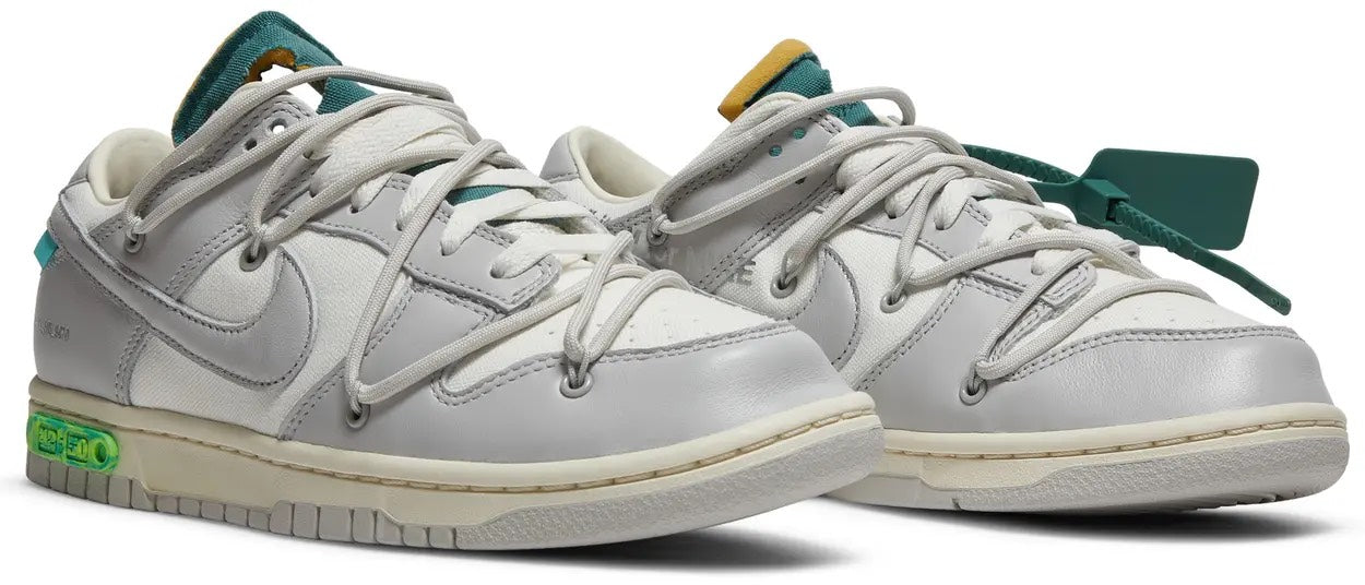 OFF WHITE DUNK- LOT 42